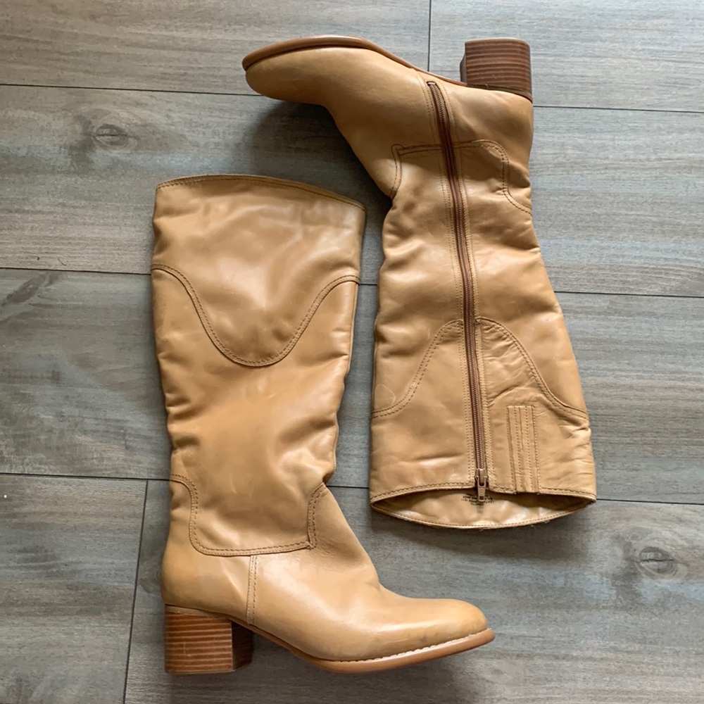 Vtg Y2K Nine West knee high heeled western boots cognac size 9 genuine leather.